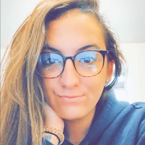 Meet your Posher, Brianna